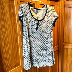 Size L soft shirt